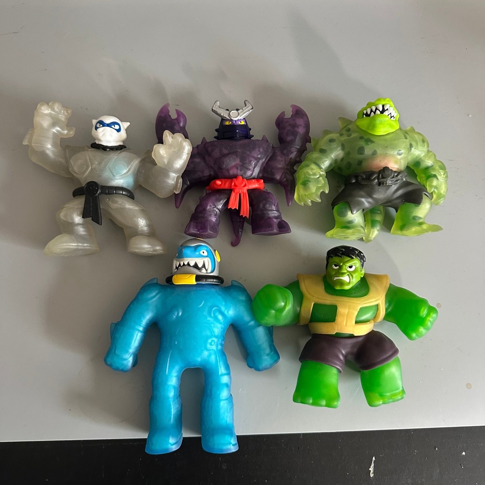 Heroes of Goo Jit Zu Action Figure Lot Marvel Hulk Shark Ninja Stretchy Toys 5pc